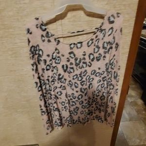Leopard top